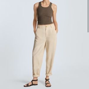 Everlane Relaxed Chino